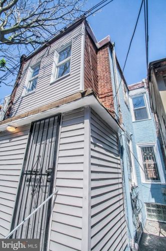 3824 Darien St, Philadelphia PA  19148-0053 exterior