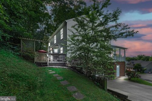 10100 Chatham Ct, Fredericksburg VA  22408-9566 exterior