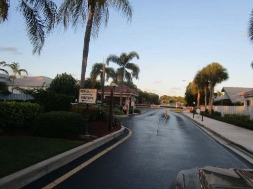 190 Temple Ave, Boynton Beach FL  exterior