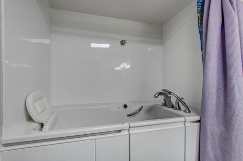 10947 Coggins Dr, Sun City AZ  85351-3346 exterior