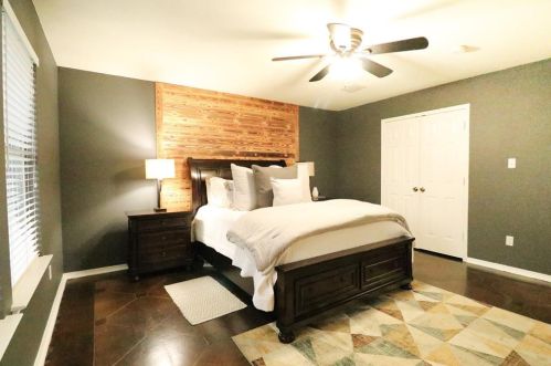 1012 Triple Crown Dr, Fort Worth TX  76179-2324 exterior