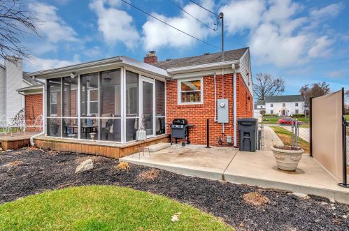 561 Vernon Heights Blvd, Marion OH  43302-5343 exterior