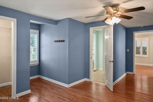 217 Burroughs Ave, Beaufort SC  29902-5307 exterior