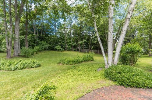 60 Myrtle St, Somersworth NH  03878-2226 exterior