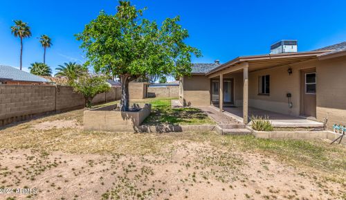 12414 44th Ln, Glendale AZ  85304-2307 exterior