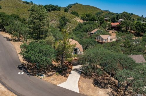 2178 Ridge Rider Rd, Lake Nacimiento CA  93426-9605 exterior