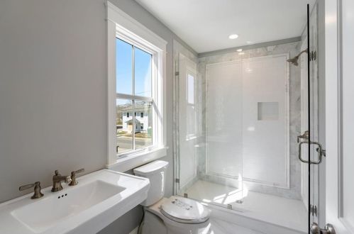 110 Boon St, South Kingstown RI  02882-3655 exterior