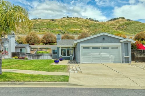 218 El Dorado Way, Pismo Beach, CA 93449-1531