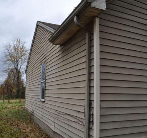 2389 Donald Rd, Mount Olive, OH 45106-9408