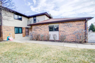 8147 Forest Hills Cir, Hales Corners, WI 53132-9605