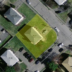 29 Bryon Rd, Boston MA  02467-3301 aerial view