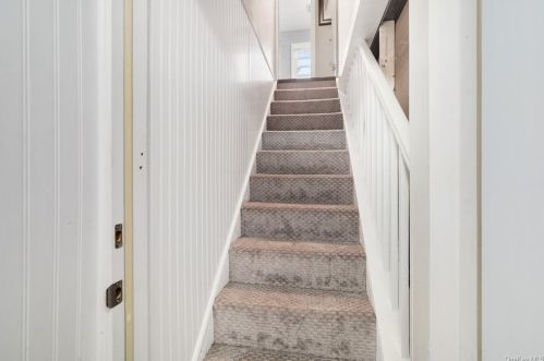 106 Halyan Rd, Yorktown Hgts NY  10598-4304 exterior