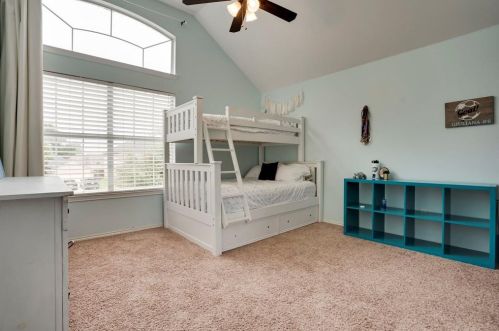 1900 Ring Teal Ln, Lewisville TX  75028-7291 exterior