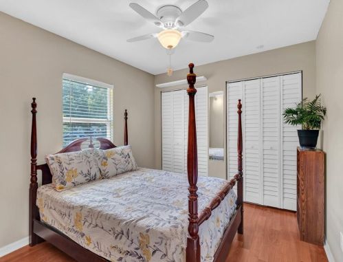 1166 37 Ave, Vero Beach FL 32960-2534 exterior