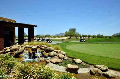 31211 43rd St, Cave Creek AZ  85331-3829 exterior