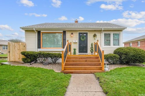 112 16th St, Mishawaka, IN 46544-5209