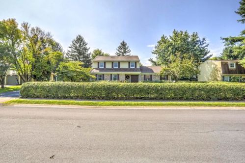 12 Blaine Ave, Bareville, PA 17540-1410