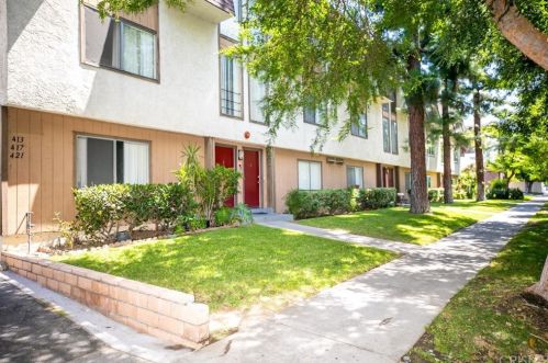 413 Windsor Rd, Glendale, CA 91205-2350