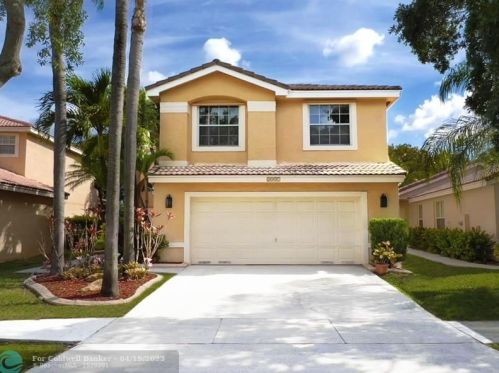 2937 179th Ave, Hollywood, FL 33029-5513