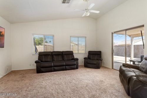 15726 Cottonwood St, Sun City AZ  85374-1439 exterior