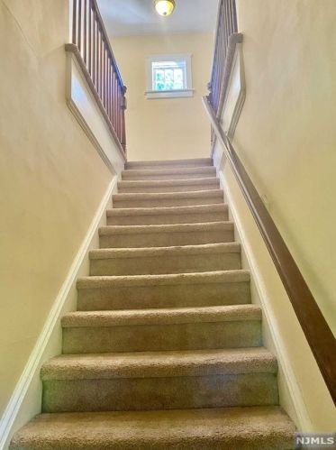 116 Woodside Ave, Ridgewood NJ  07450-5017 exterior