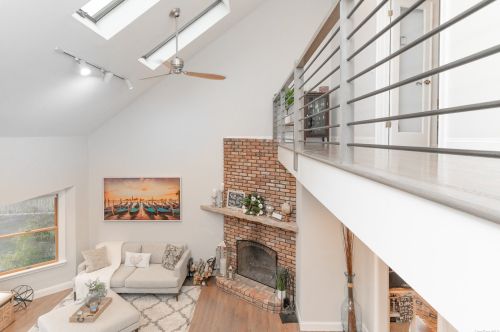 168 Connetquot Rd, Oakdale NY  11769-2118 exterior