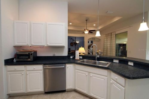 10208 Dory Dr, Oxford FL  34484-3741 exterior