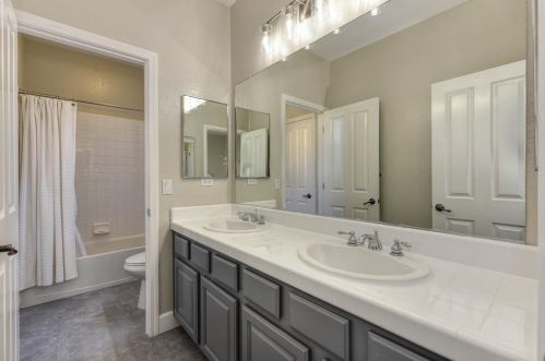 1573 Terracina Dr, Folsom CA  95762-5407 exterior