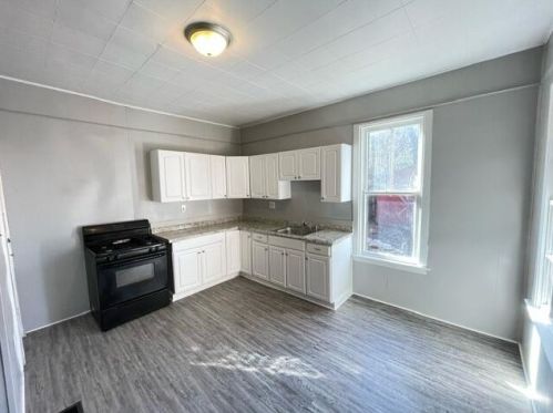 1911 Pine St, Covington, KY 41014-1217