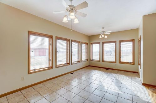 7115 Van Wagener Rd, London OH  43140-8425 exterior