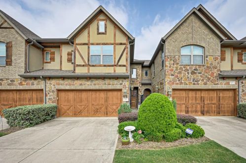 1603 Brook Grove Dr, Euless, TX 76039-5269