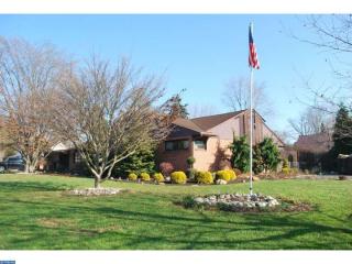 209 Delaware Ave, Oxford, PA 19363-1383