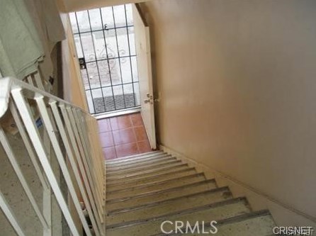 14642 Calvert St, Van Nuys CA 91316-1216 exterior