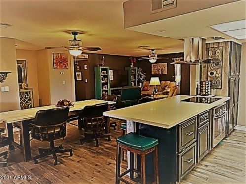 1260 Leisure World, Mesa, AZ 85206-3088