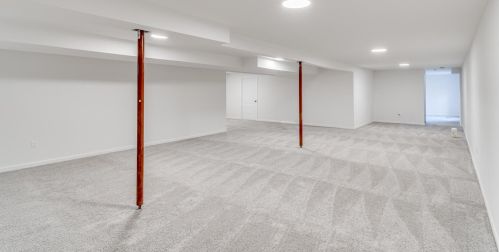 450 Pickett Dr, Covington KY  41011-1861 exterior