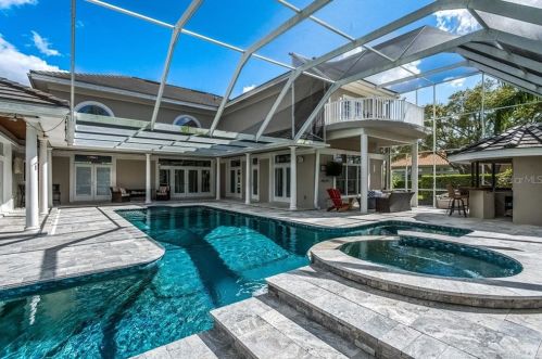 18604 Avenue Monaco, Lutz FL  33558-5316 exterior