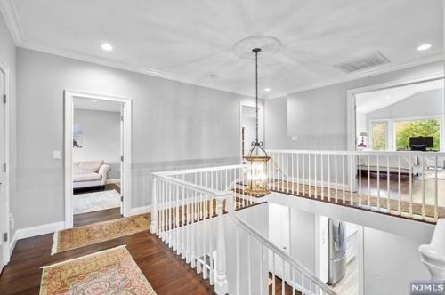 50 Hickory St, Englewood NJ  07632-1539 exterior