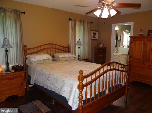 27 Eaton St, Schuylkill Haven PA  17972-1022 exterior