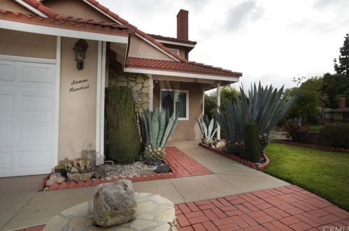 1600 Kernville Ave, Montebello CA  90640-2130 exterior