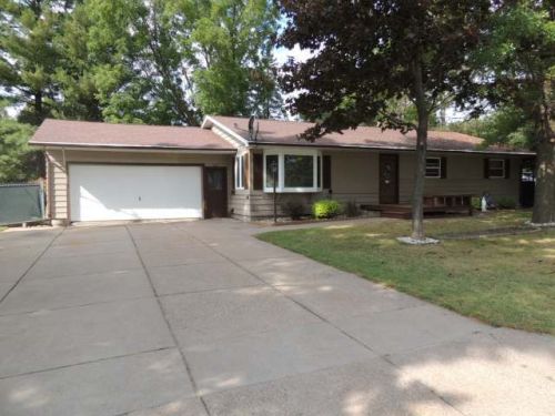 1012 Deleglise St, Antigo WI  54409-1517 exterior