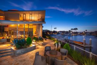 15 Green Turtle Rd, San Diego, CA 92118-3204