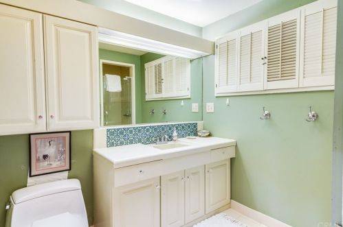 2901 Palos Verdes Dr, Palos Verdes Estates CA 90274-0025 exterior