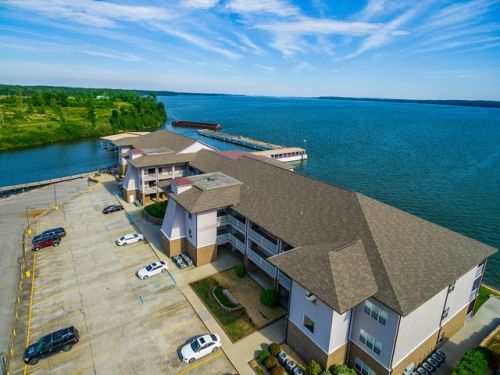 6122 Bay Village Dr, Athens, AL 35611-8780