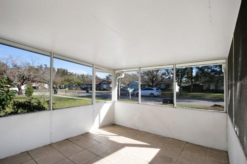 2906 Notre Dame Dr, Orlando, FL 32826-3412