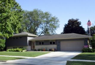 1418 Mckinley Dr, Ames, IA 50010-4514