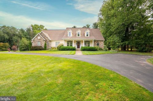 1926 Zebley Rd, Wilmington, DE 19810-1504