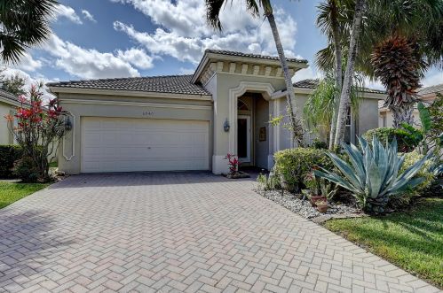 6940 Southport Dr, Boynton Beach, FL 33472-6901