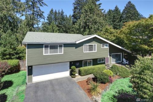 380 Mosher Canyon Rd, Bremerton, WA 98311-2307