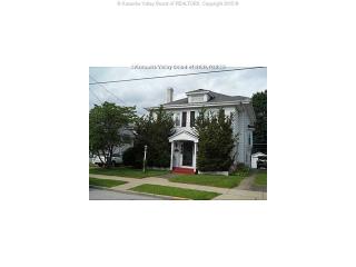 614 Randolph St, Charleston, WV 25302-2021