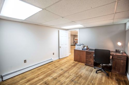 82 Riverside Dr, Fremont NH  03044-3551 exterior